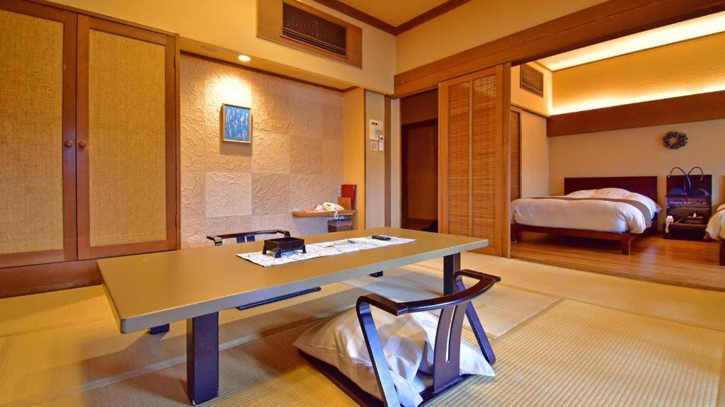 Tsukino Sumika Atami Juraku Hotel Atami (Shizuoka) Exterior foto