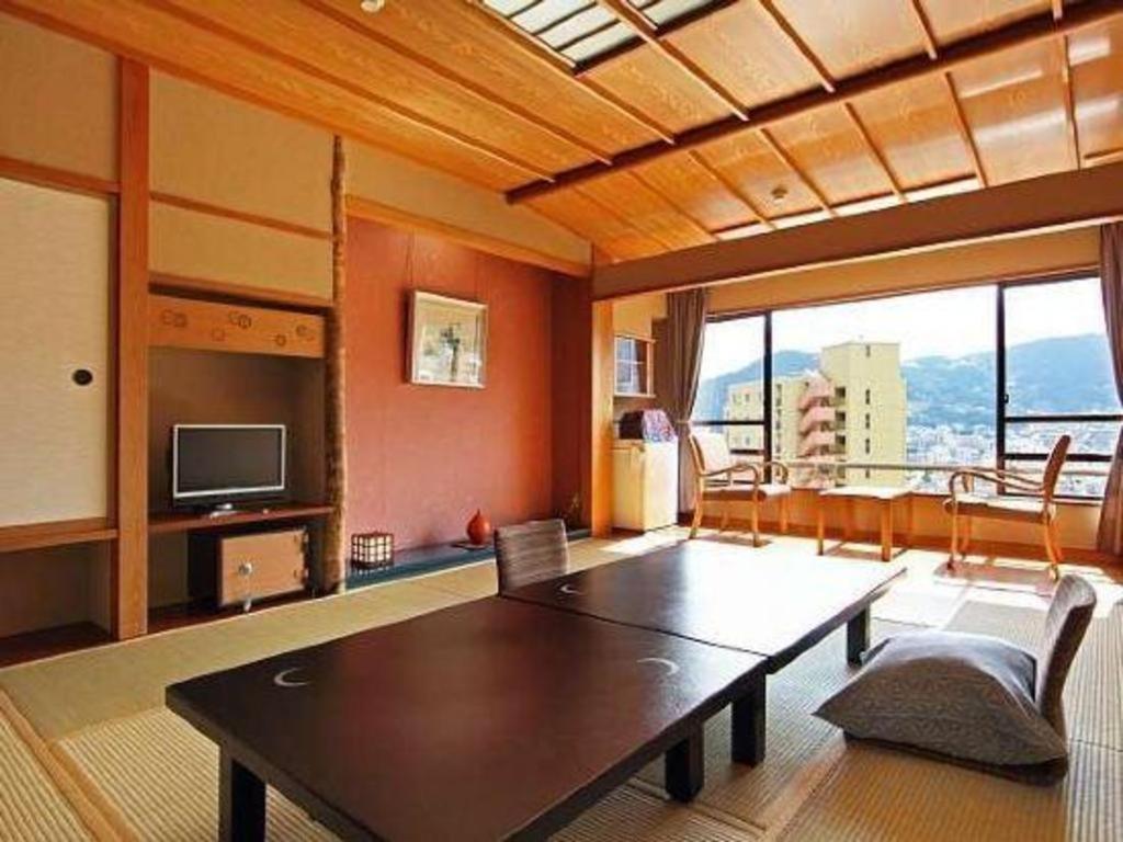 Tsukino Sumika Atami Juraku Hotel Atami (Shizuoka) Exterior foto