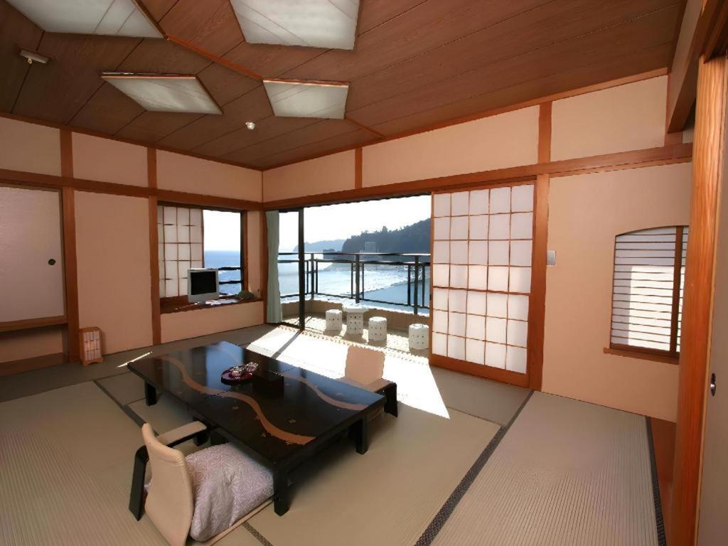 Tsukino Sumika Atami Juraku Hotel Atami (Shizuoka) Exterior foto
